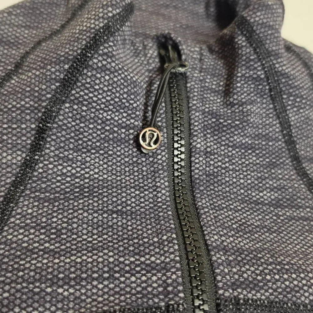 Lululemon Athletica Women's Define Jacket Size 6